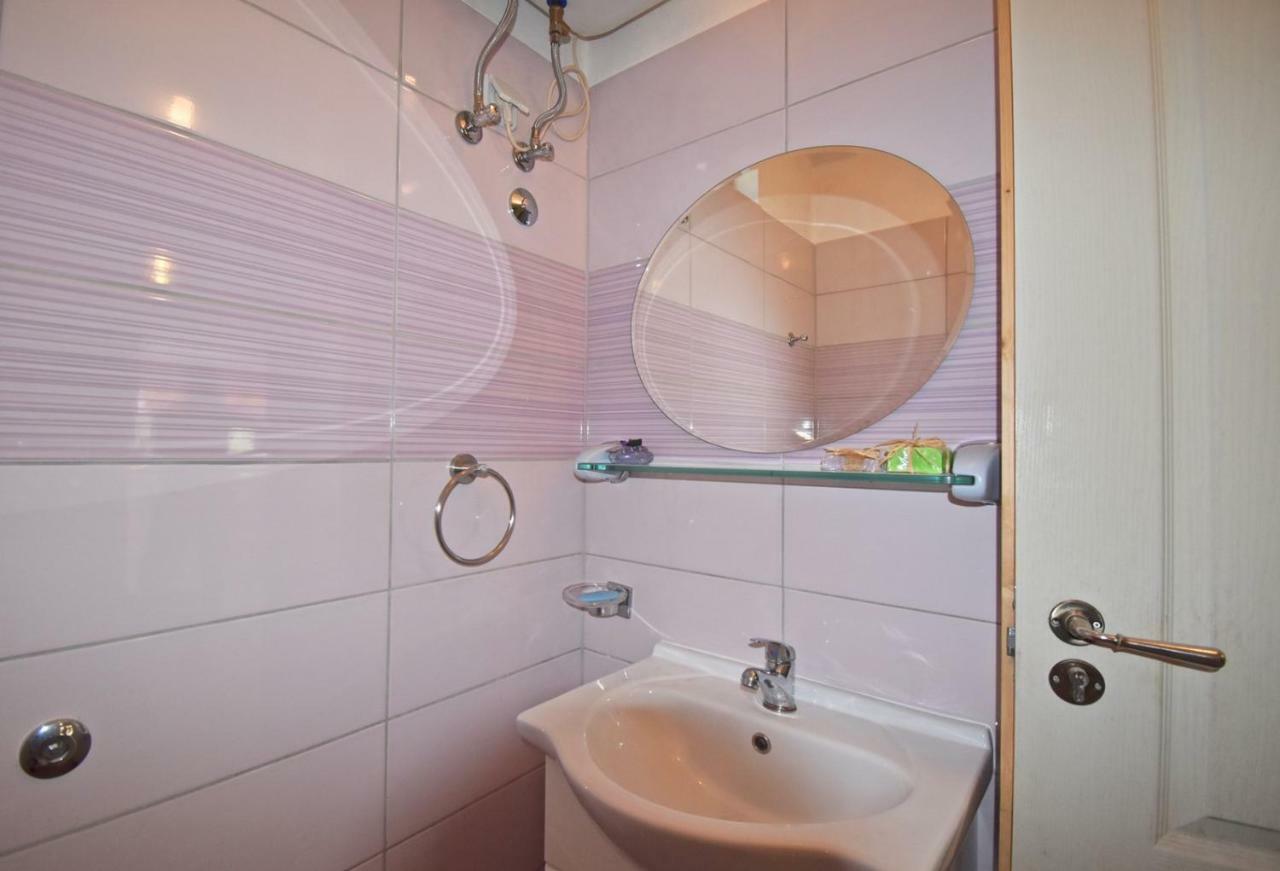 Relaxing Holiday House With Terrace Sea View Medolino Esterno foto